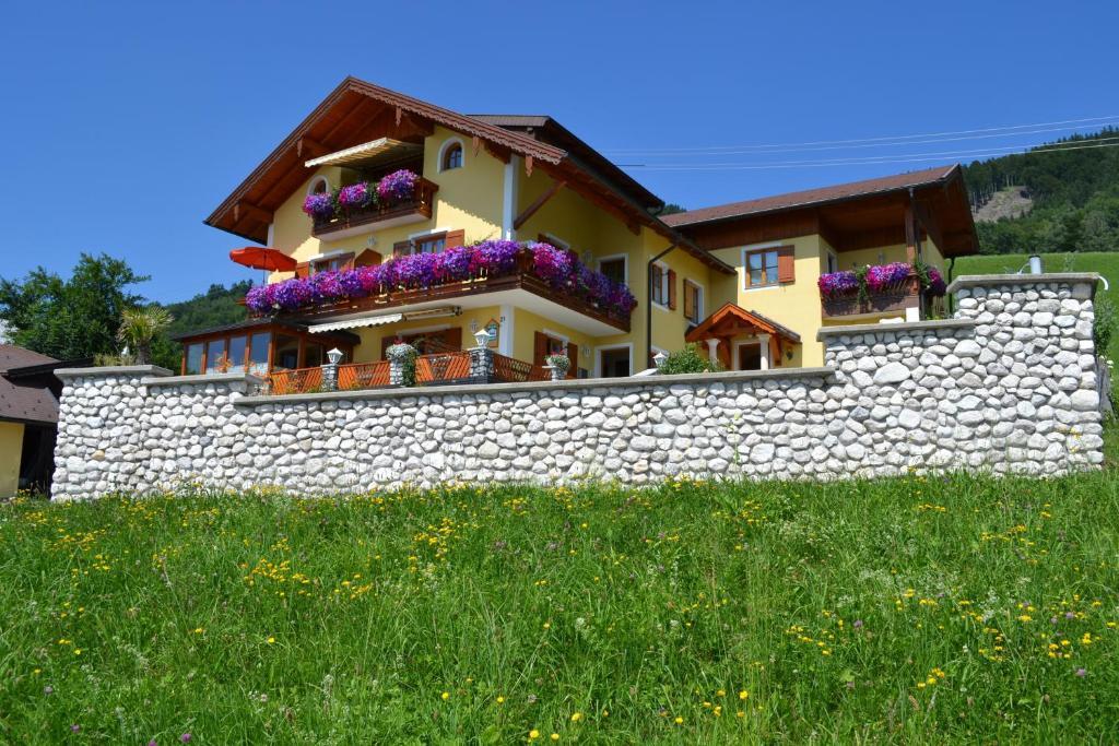 Appartement Gaestehaus Sonnenhang à Mondsee Extérieur photo